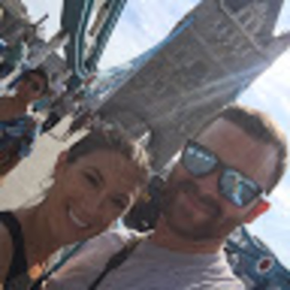 Meet your Posher, Stephanie - Picture 1 of 1